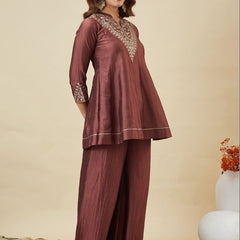 Women's Vichitra Silk Kurta Pant Set With Vichitra Silk Dupatta