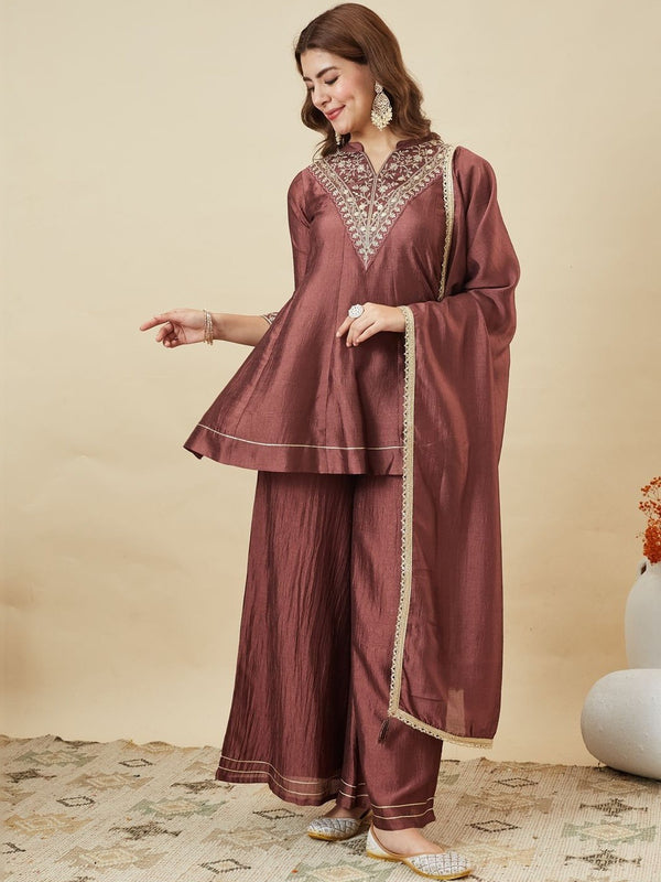 Women's Vichitra Silk Kurta Pant Set With Vichitra Silk Dupatta