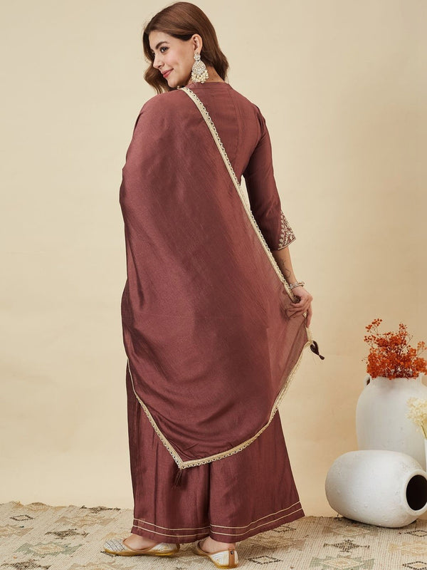 Women's Vichitra Silk Kurta Pant Set With Vichitra Silk Dupatta