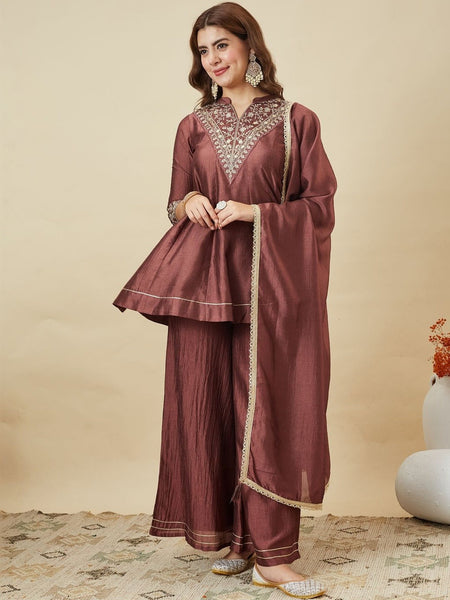 Women's Vichitra Silk Kurta Pant Set With Vichitra Silk Dupatta