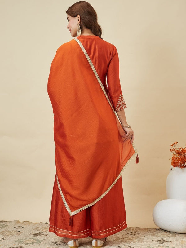 Women's Vichitra Silk Kurta Pant Set With Vichitra Silk Dupatta