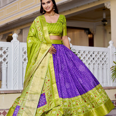 Women's Heavy Lichi Jacquard Lehenga Choli with Jari Print & Dupatta