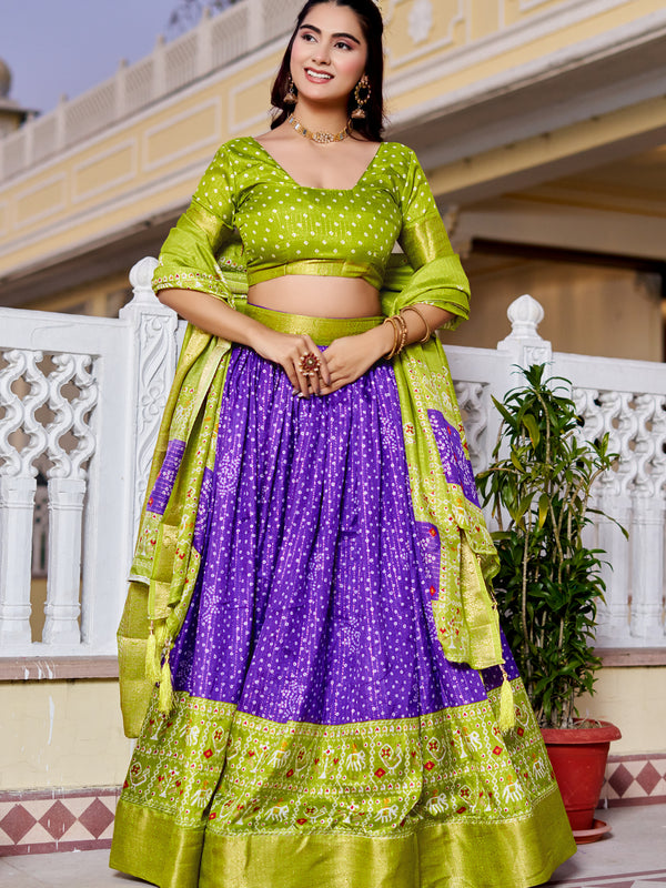 Women's Heavy Lichi Jacquard Lehenga Choli with Jari Print & Dupatta