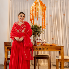 Women's Chanderi Silk Embroidered Kurta Pant & Organza Dupatta Set
