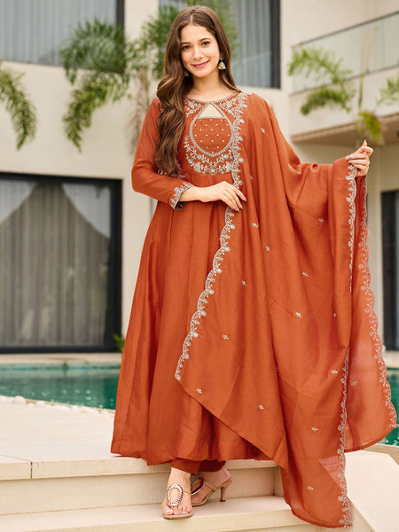 Women's Embroidered Vichitra Suit Set With Dupatta