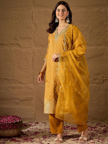 Women's Chanderi Silk Kurta Pant Set With Organza Dupatta