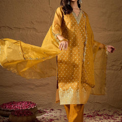 Women's Chanderi Silk Kurta Pant Set With Organza Dupatta