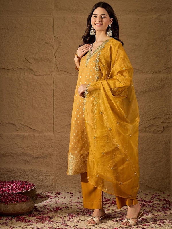 Women's Chanderi Silk Kurta Pant Set With Organza Dupatta