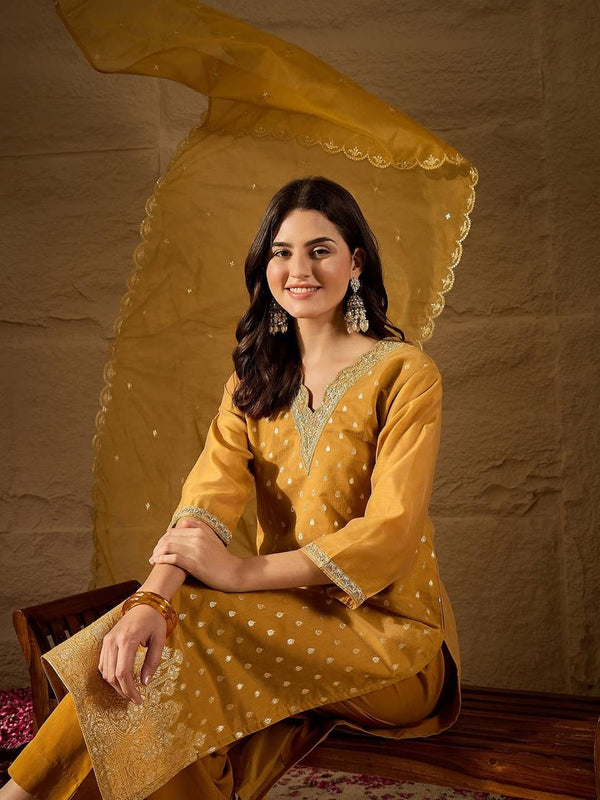 Women's Chanderi Silk Kurta Pant Set With Organza Dupatta