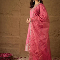 Women's Chanderi Silk Kurta Pant Set With Organza Dupatta