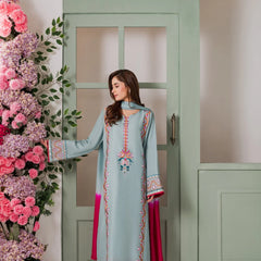 Women's Crepe Embroidered Mirror Work Kurta Pant Set With Dupatta