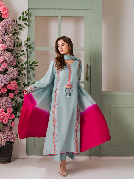 Women's Crepe Embroidered Mirror Work Kurta Pant Set With Dupatta