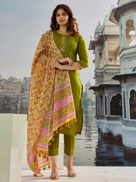 Women's Muslin Cotton Embroidered Kurta Pant & Chanderi Cotton Dupatta Set