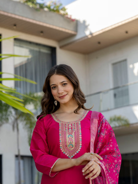Women's Chanderi Cotton Embroidered Kurta Pant & Jacquard Organza Dupatta Set