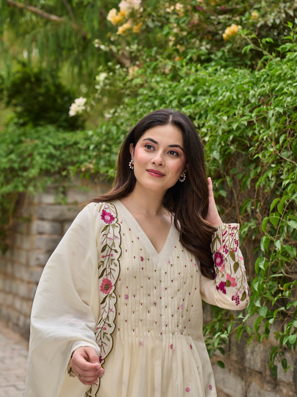 Women's Chanderi Silk Embroidered & Handworked Kurta Pant Set With Chanderi Dupatta