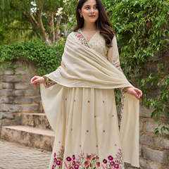 Women's Chanderi Silk Embroidered & Handworked Kurta Pant Set With Chanderi Dupatta
