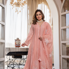 Women's Chanderi Silk Embroidered Straight Kurta Pant Set With Chanderi Dupatta