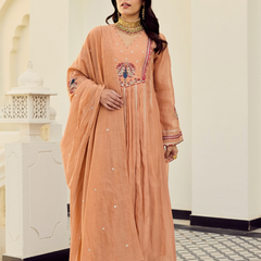 Women's Chanderi Silk Embroidered Straight Kurta Pant Set With Chanderi Dupatta