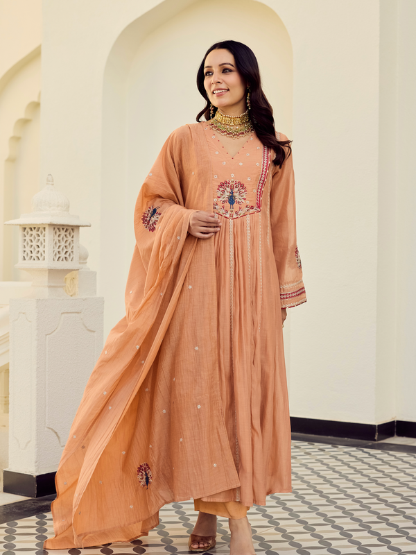 Women's Chanderi Silk Embroidered Straight Kurta Pant Set With Chanderi Dupatta