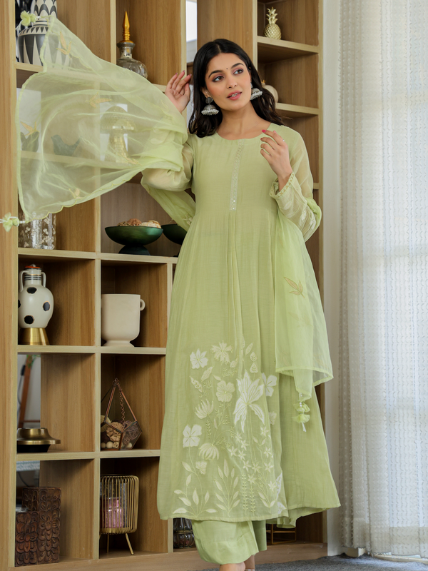 Women's Embroidered Chanderi Silk Kurta with Pant & Chanderi Dupatta Set