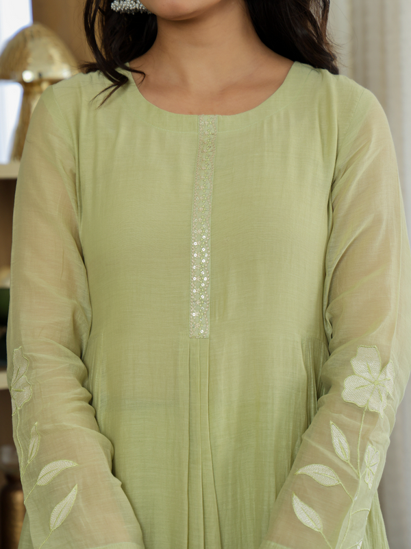 Women's Embroidered Chanderi Silk Kurta with Pant & Chanderi Dupatta Set