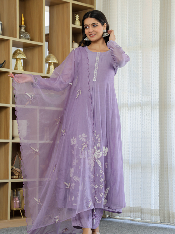 Women's Embroidered Chanderi Silk Kurta with Pant & Chanderi Dupatta Set