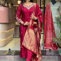 Women’s Viscose Chanderi Embroidered Straight Kurta With Bottom & Jacquard Dupatta Set