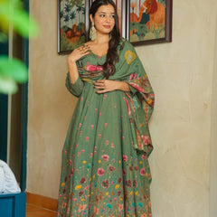 Women's Muslin Printed Kurta with Pant & Chinon Dupatta Set