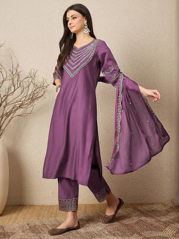 Women's Chinon Suit With Dupatta Set