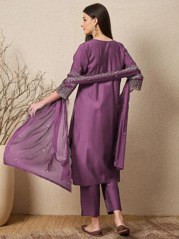 Women's Chinon Suit With Dupatta Set