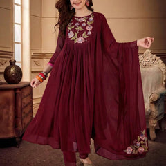 Women's Silk Blend Kurta Pant Set With Silk Blend Dupatta