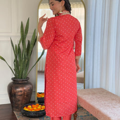 Women's Bandhani Print Embroidered Kurta Pant Set With Muslin Dupatta