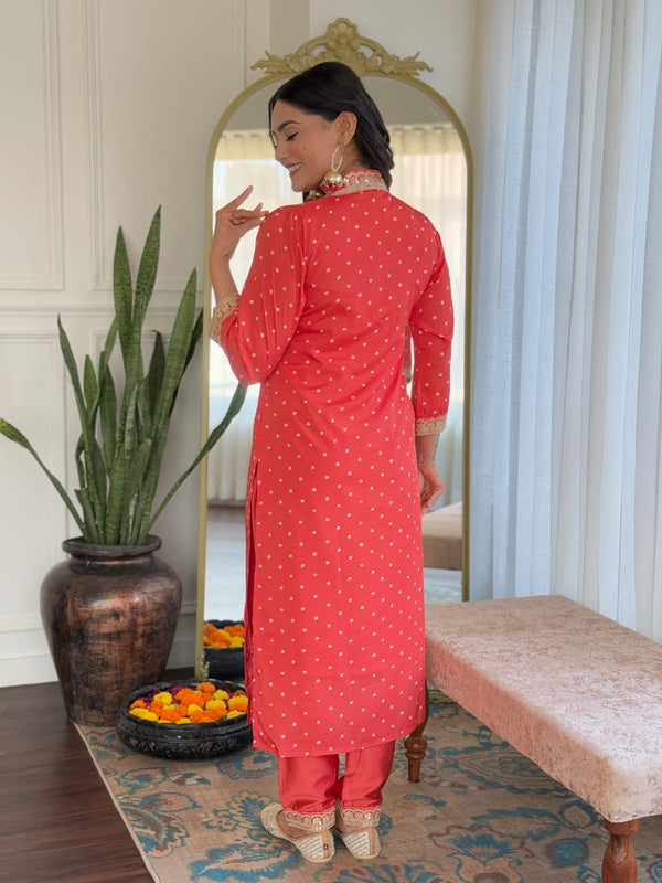 Women's Bandhani Print Embroidered Kurta Pant Set With Muslin Dupatta