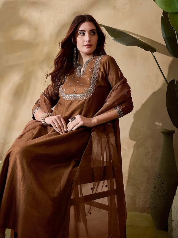Women's Vichitra Silk Embroidered Kurta Pant & Soft Organza Dupatta Set