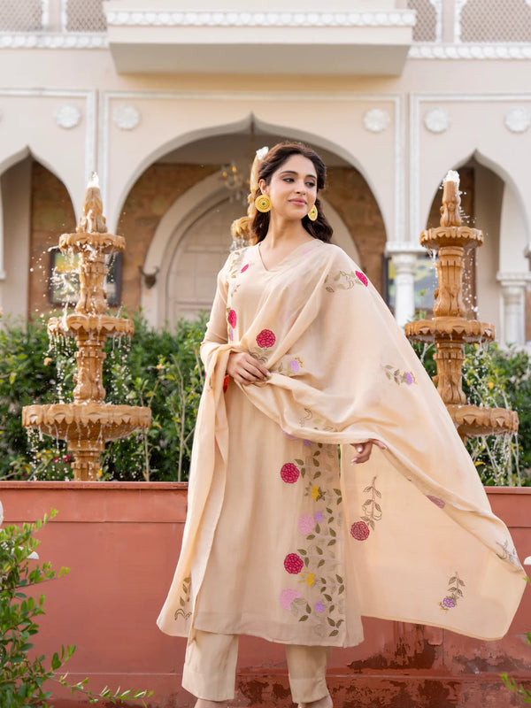 Women’s Chanderi Embroidered Kurta Set With Matching Dupatta