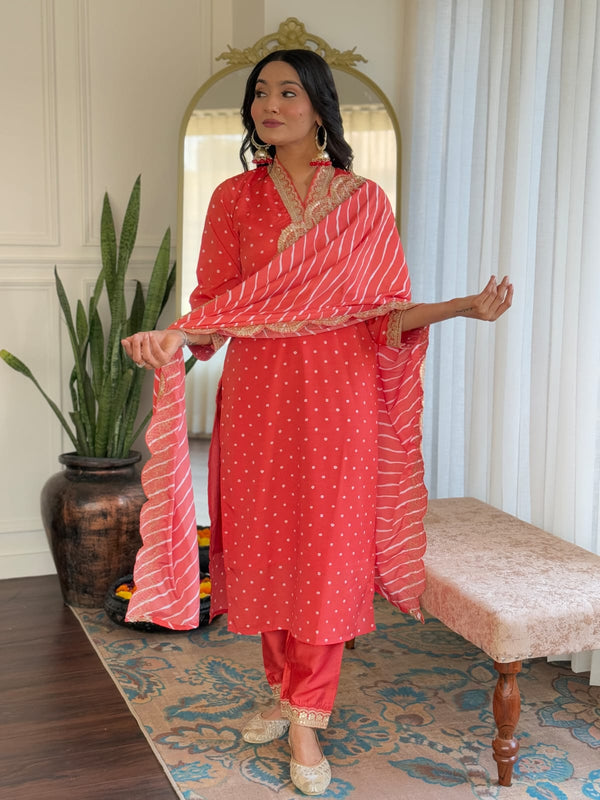 Women's Bandhani Print Embroidered Kurta Pant Set With Muslin Dupatta