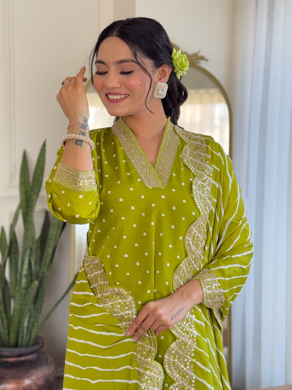 Women's Bandhani Print Embroidered Kurta Pant Set With Muslin Dupatta