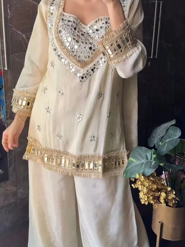 Women's Embroidered Chinon Suit Set With Dupatta