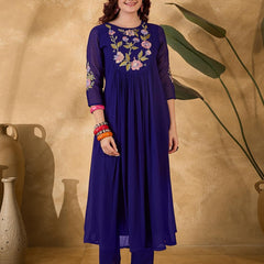Women's Silk Blend Kurta Pant Set With Silk Blend Dupatta