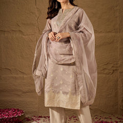 Women's Silk Blend Kurta With Pant & Net Dupatta Set