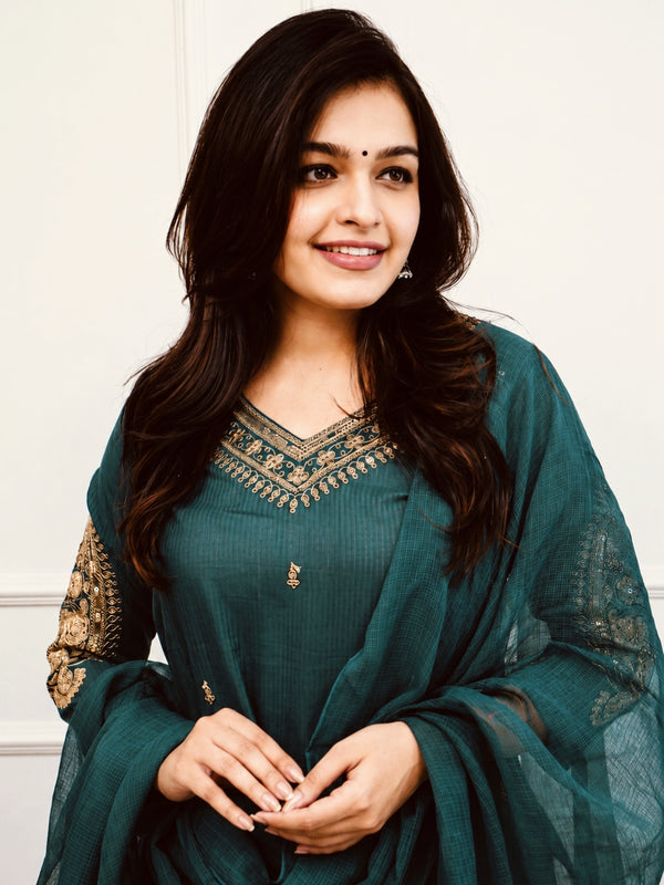 Silk Blend Kurta Set With Kota Doria Dupatta