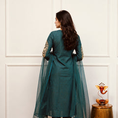 Silk Blend Kurta Set With Kota Doria Dupatta