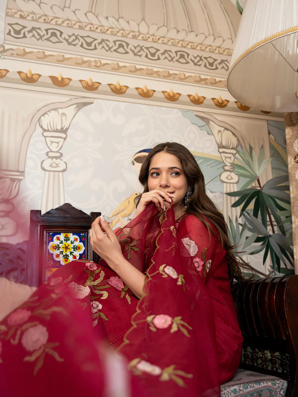 Women’s Chanderi Embroidered Kurta Set With Matching Dupatta