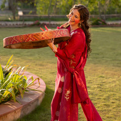 Women’s Chanderi Embroidered Kurta Set With Matching Dupatta