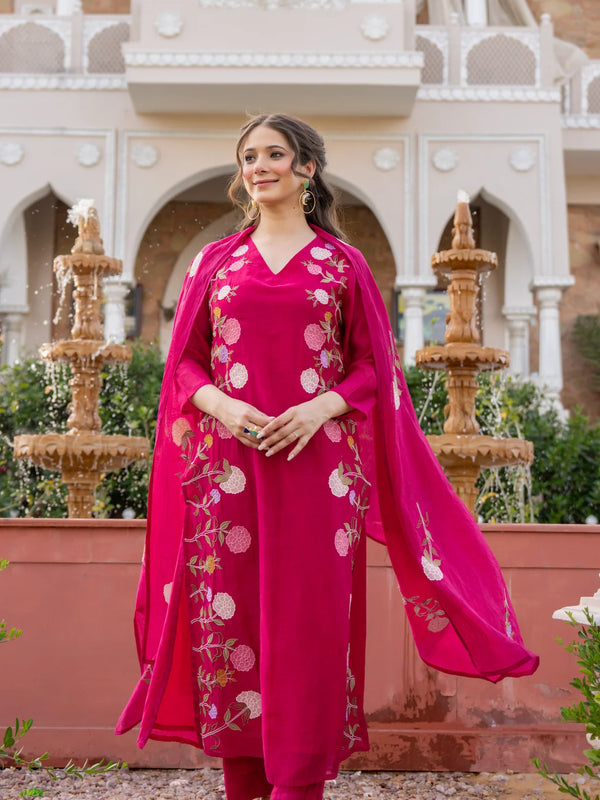 Women’s Chanderi Embroidered Kurta Set With Matching Dupatta